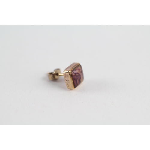 43 - 9ct gold blue john stud earrings (1.8g)