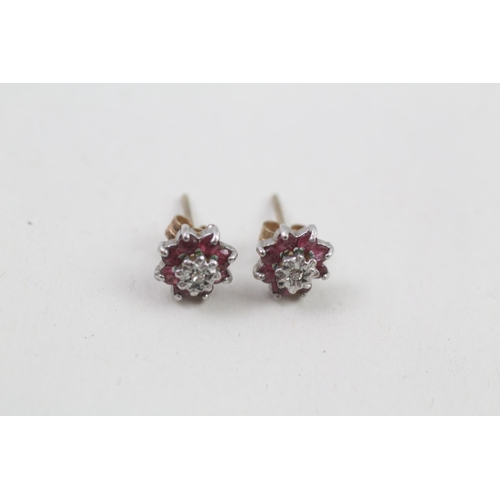 5 - 2x 9ct gold ruby & diamond stud earrings (2g)