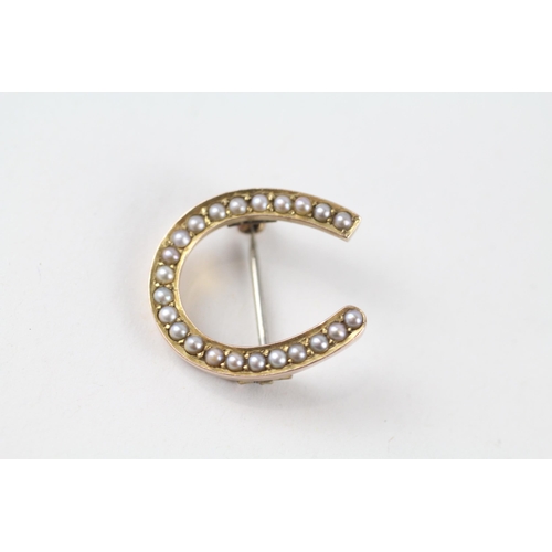 33 - 9ct gold antique split pearl horseshoe brooch (2.5g)
