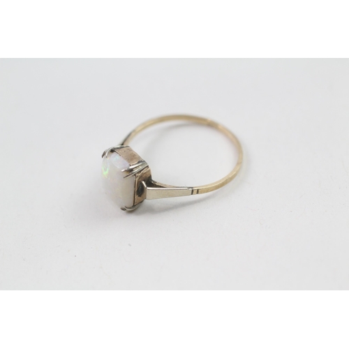 56 - 9ct gold opal dress ring (1.2g) Size  N 1/2