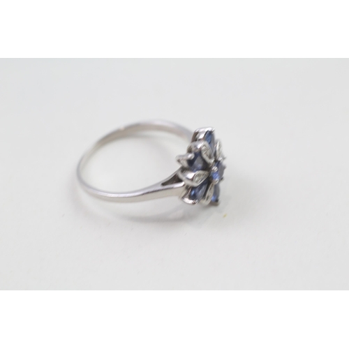 59 - 9ct gold sapphire & diamond dress ring (3.4g)