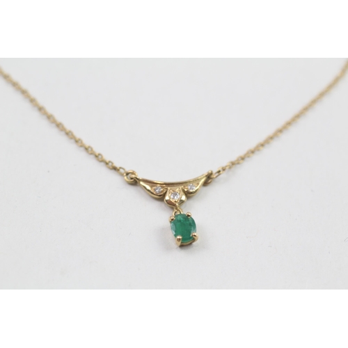 73 - 9ct gold emerald & diamond necklace (3.1g)