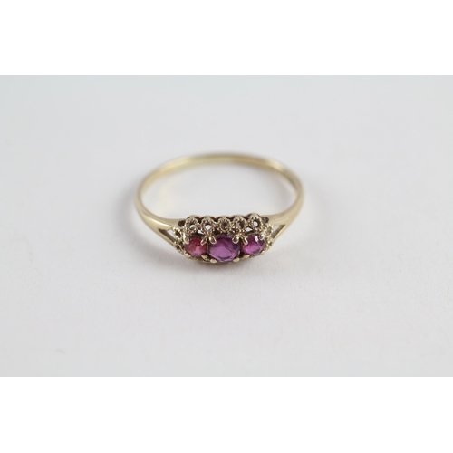 74 - 9ct gold ruby ring (1.1g) Size  M