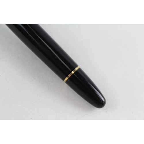 482 - MONTBLANC Meisterstuck Black Fountain Pen w/ 14ct White Gold Nib WRITING