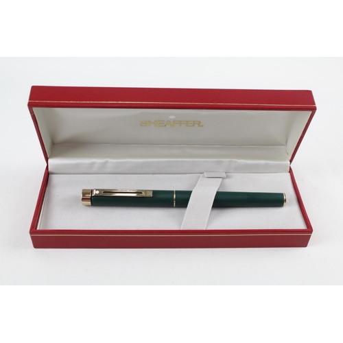 495 - SHEAFFER Targa Green Cased Fountain Pen w/ 14ct Gold Nib WRITING Boxed