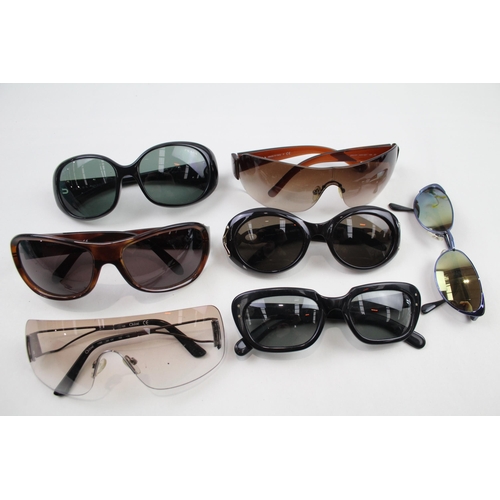 8 x Designer Sunglasses Assorted Inc Prada, Versace, Chloe, Burberry's Etc
