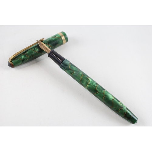 Vintage CONWAY STEWART 85L Green Fountain Pen w/ 14ct Gold Nib WRITING