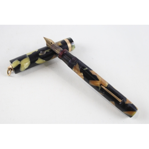 Vintage SHEAFFER Balance Black Yellow Fountain Pen w/ 14ct Lifetime Nib WRITING