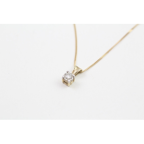 116 - 9ct gold circular cut diamond single stone necklace (1.5g)