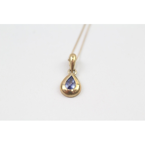 9ct gold sapphire single stone pendant necklace (1.7g)