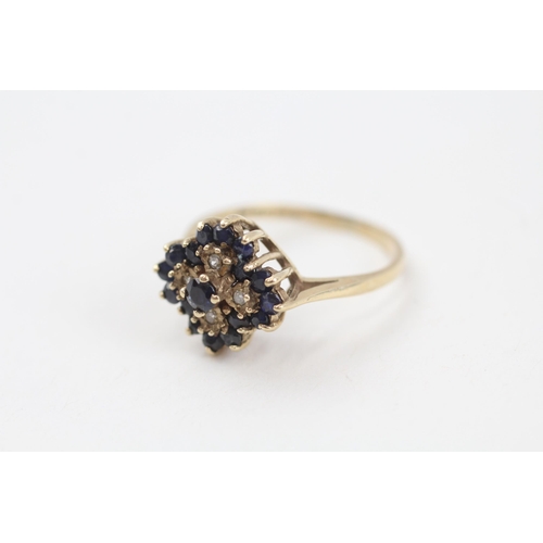 60 - 9ct gold diamond & sapphire cluster ring (3g) Size  O 1/2