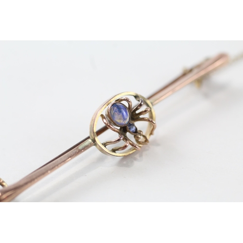 69 - 9ct gold antique opal & sapphire spider bar brooch with base metal pin (3.4g)