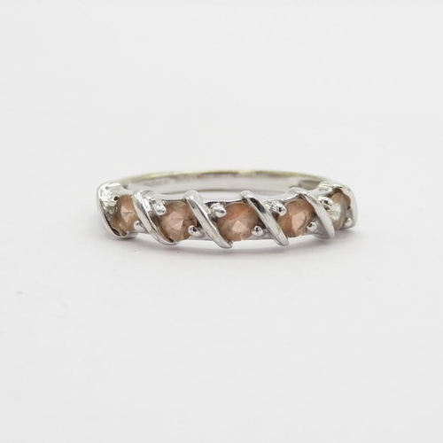 9 - HM 9ct white gold ring with pale pink stones (2.3g) Size  N