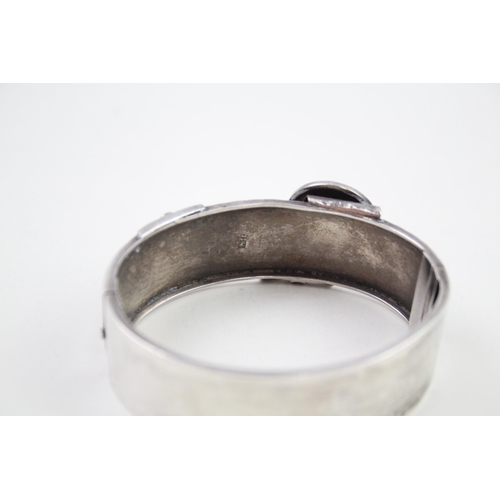 238 - Silver antique buckle design bangle (24g)