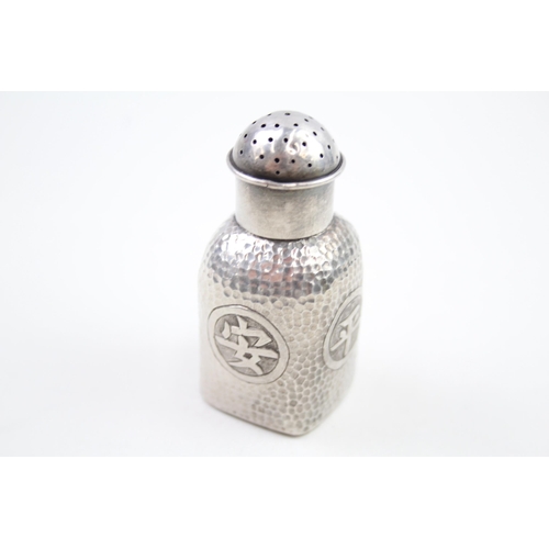 297 - Antique / Vintage .950 Chinese Silver Hammered Salt / Pepper Cellar (26g)