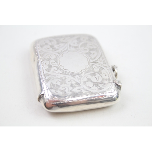 304 - Antique Hallmarked 1921 Birmingham Sterling Silver Vesta / Match Case (30g)