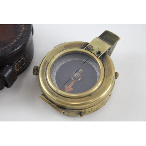 335 - WW1 1918 Dated British Officers Military Verners Pattern Compass & Case