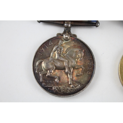 336 - WW1 Medal Pair Named 33692 Pte J.Craig H.L.I