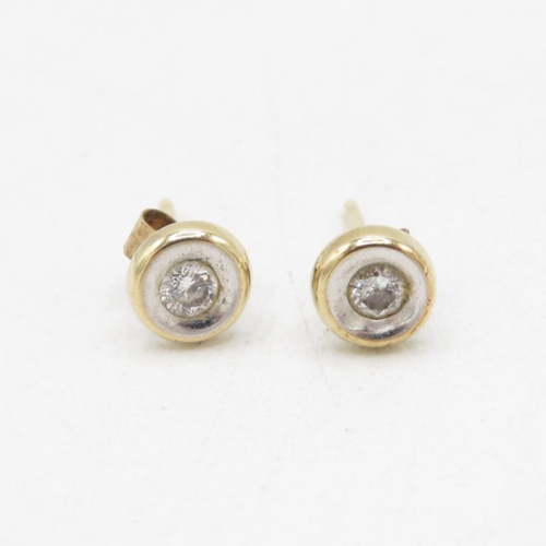 130 - 9ct gold diamond single stone stud earrings (0.7g)