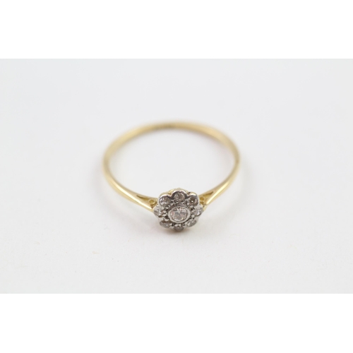 18ct gold early 20th century old cut diamond daisy cluster ring (1.3g) Size  O