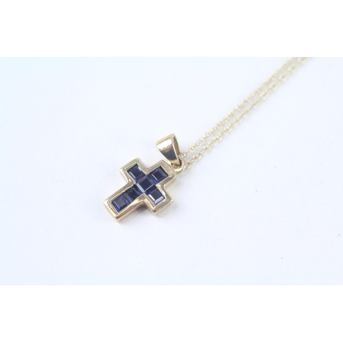 9ct gold princess cut sapphire cross pendant necklace (2.2g)