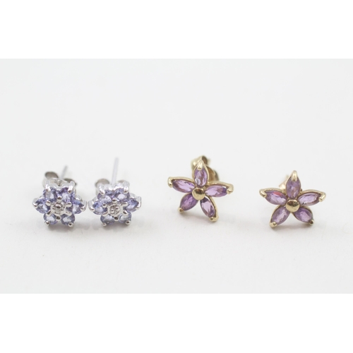 2x 9ct gold amethyst, tanzanite & diamond cluster stud earrings with scoll backs (1.8g)