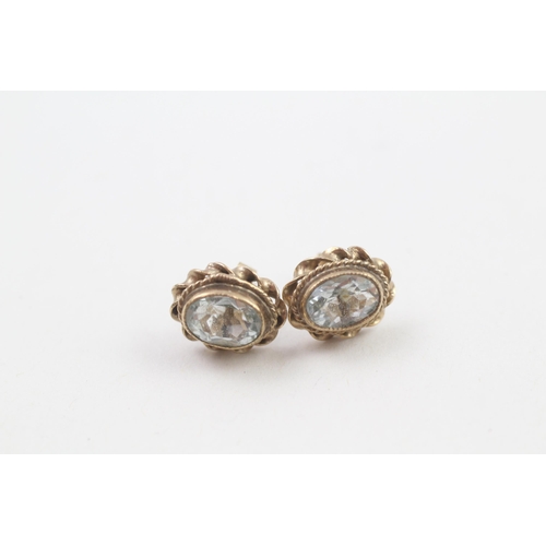 9ct gold aquamarine vintage stud earrings with scroll backs (2g)