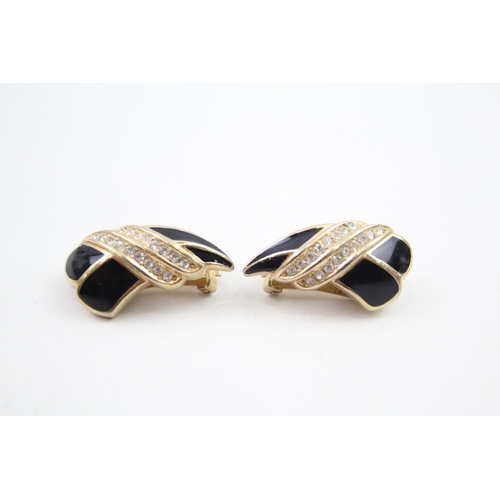 A pair of vintage clip on earrings by Christian Dior (g)