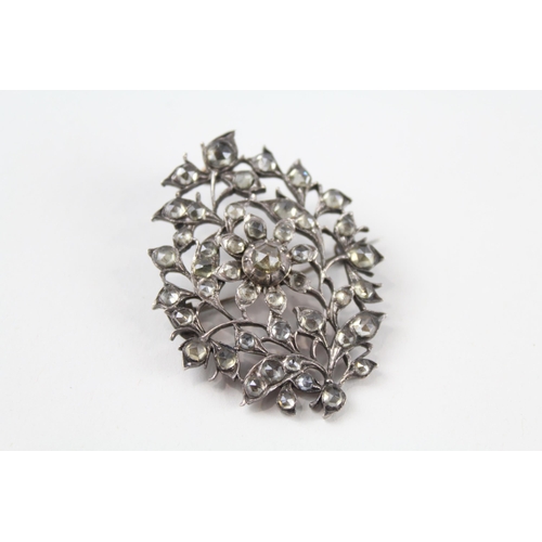 A 19th century silver Iberian rock crystal brooch (13g)
