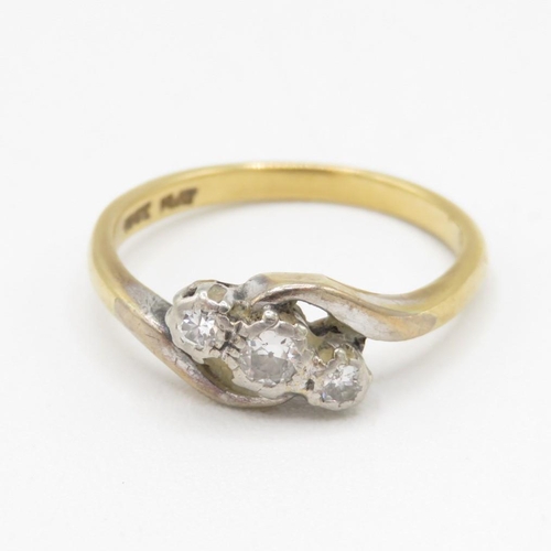 18ct gold & platinum old cut diamond three stone twist ring (3.1g) Size  M