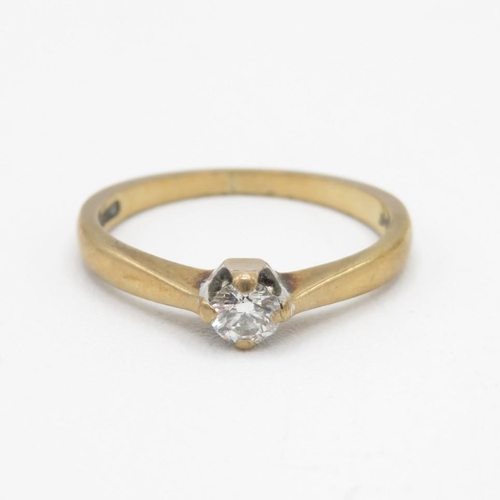 9ct gold vintage round brilliant cut diamond solitaire ring (1.6g) Size  K