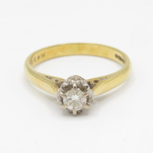18ct gold vintage round brilliant cut diamond solitaire ring (2.8g) Size  M