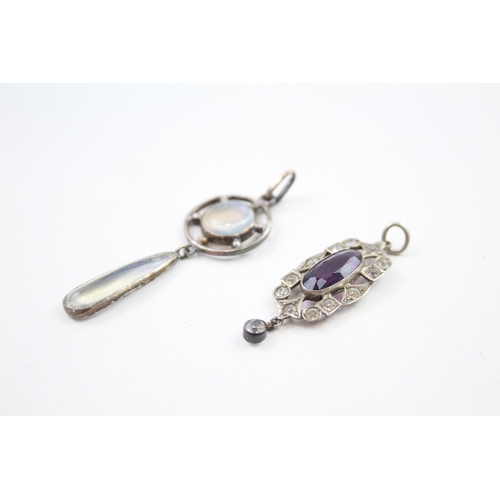 Two antique silver pendants including a moonstone drop (7g)