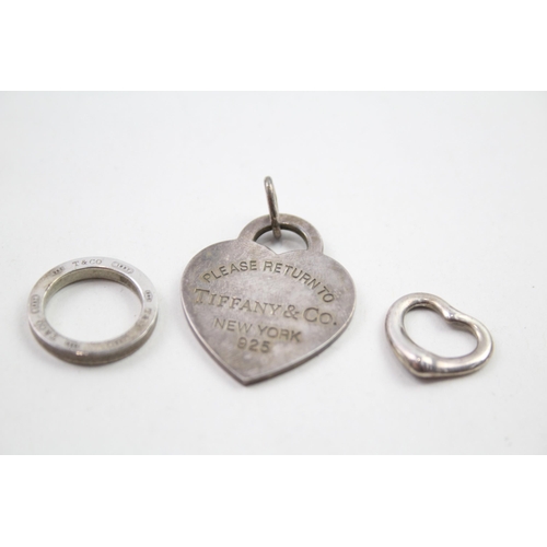 Three silver pendants by Tiffany and Co (12g)