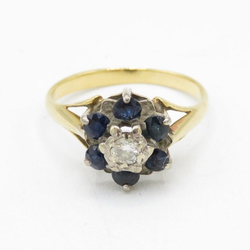 18ct gold vintage sapphire and diamond set cluster ring (2.6g) Size  L