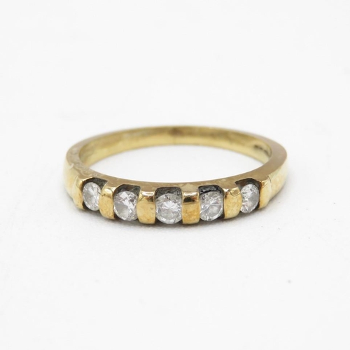 9ct gold diamond bar set half eternity ring (1.7g) Size  I 1/2