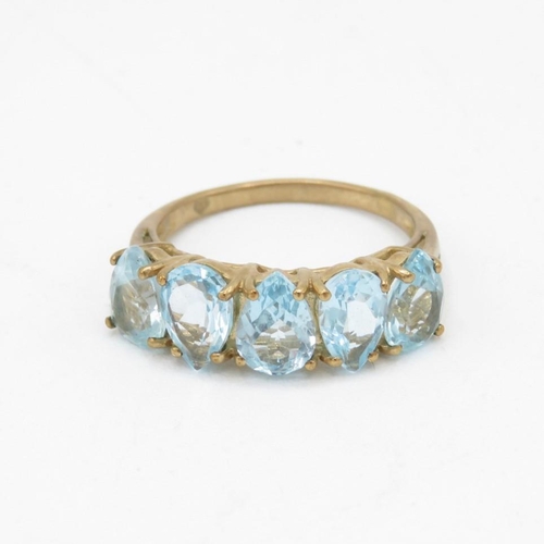 9ct gold pear-cut blue topaz five stone ring (2.9g) Size  N 1/2