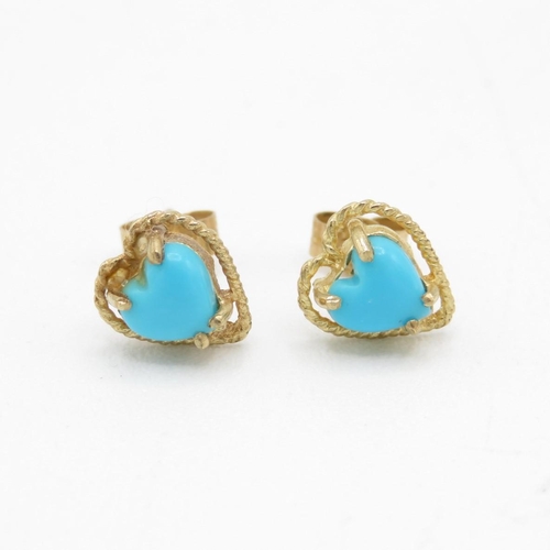 9ct gold heart turquoise stud earrings (0.8g)