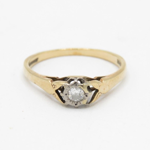 9ct gold circular cut diamond single stone ring (1.7g) Size  N