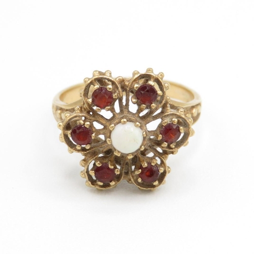 9ct gold white opal & garnet floral cluster cocktail ring (3.6g) Size  O