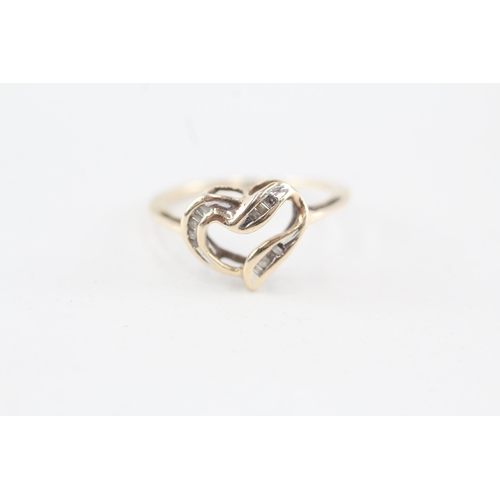 101 - 9ct gold diamond openwork heart ring Size L 1.3 g