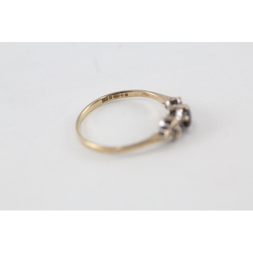 102 - 9ct gold diamond & sapphire trefoil ring Size N   1.1 g