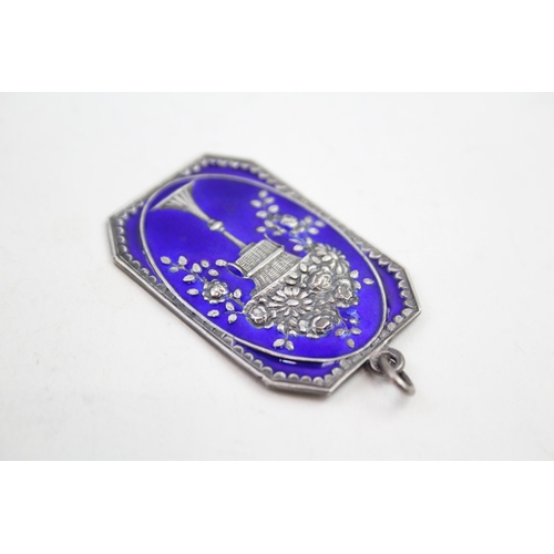 348 - An Austrian silver enamel giardinetti pendant (13g)