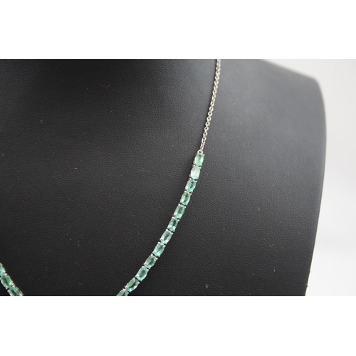 351 - Vintage sterling silver emerald static pendant necklace (14g)