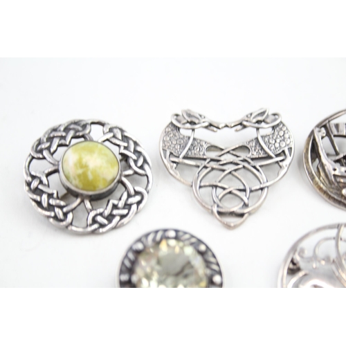 361 - Five Scottish silver brooches including Ola Gorie (40g)