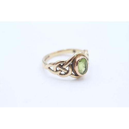 128 - 9ct Welsh gold peridot Celtic style dress ring, with millennial hallmark Size  L - 2.6 g
