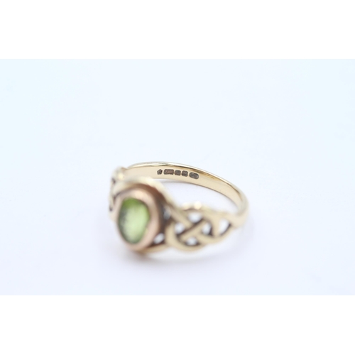 128 - 9ct Welsh gold peridot Celtic style dress ring, with millennial hallmark Size  L - 2.6 g