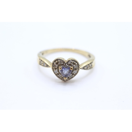 8 - 9ct gold diamond and tanzanite heart halo ring Size  Q - 2.9 g