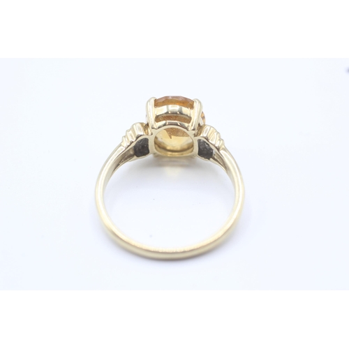 16 - 9ct gold citrine & diamond dress ring Size  R - 3.6 g