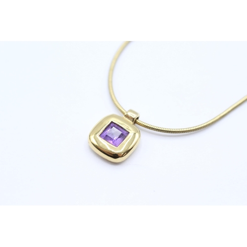 60 - 9ct gold amethyst pendant necklace, bezel set   - 3.4 g